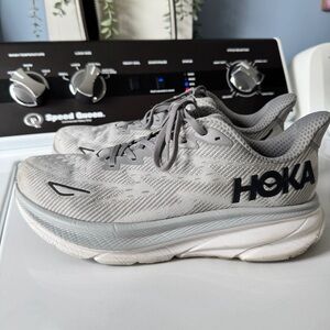 HOKA CLIFTON 9 GREY (HARBOR MIST / BLACK) MEN’S LACE-UP SNEAKERS US 10 Wide